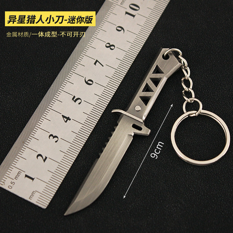 Valorant Style Metal Gun Keychain 🎮✨